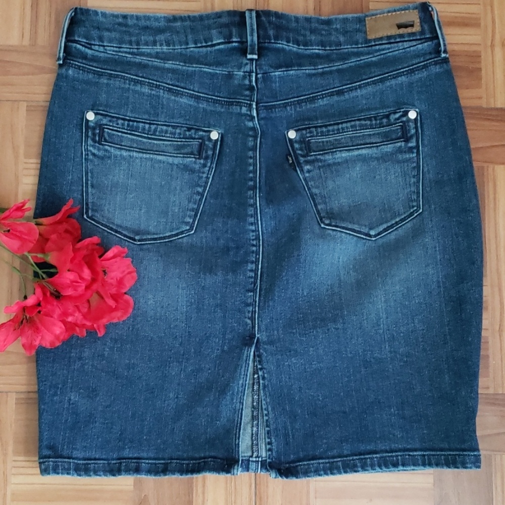 LEVI'S skirt
